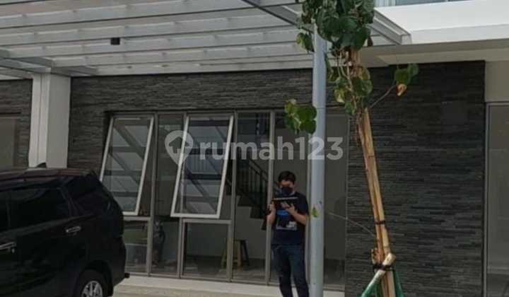 Disewa Rumah Pik2, Murah di Cluster Riverside