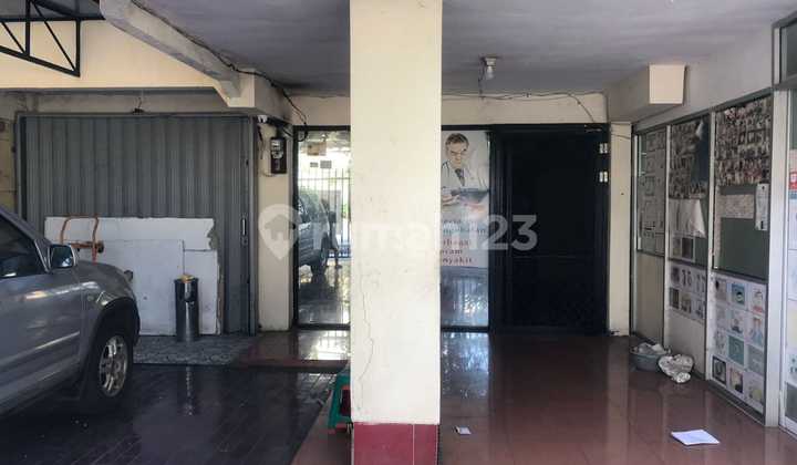 most sought after large size house in Pluit