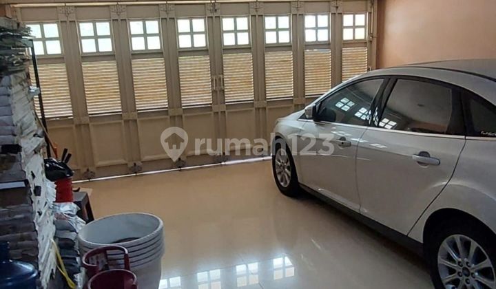 jual cepat Rumah PIK jalanan besar Boulevard 2