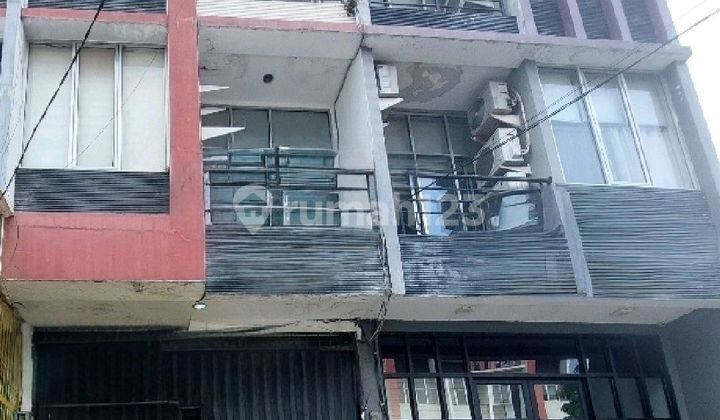 Ruko Muara Karang Komersil Sewa Murah Lokasi Dekat Bank