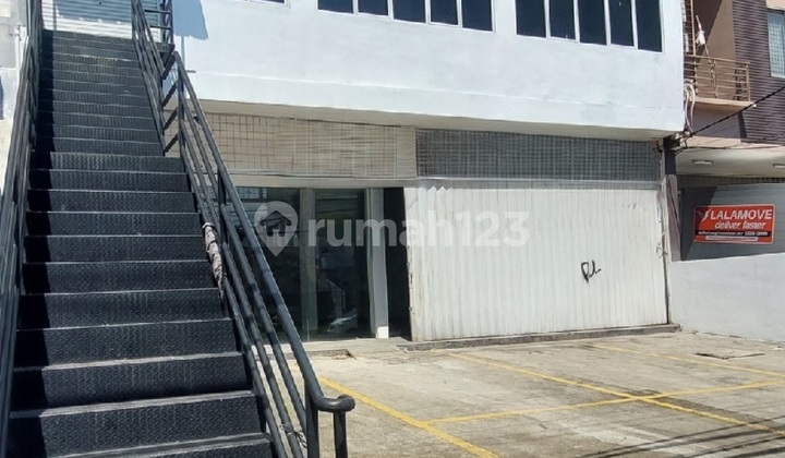 Ruko Muara Karang Sewa Model Supermarket 2