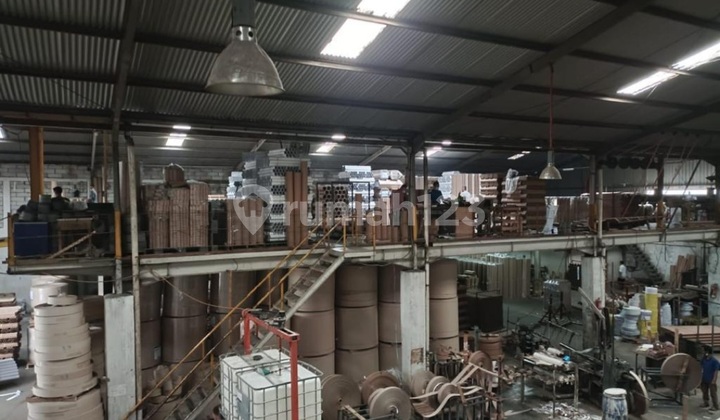Cheap Factory Warehouse for Sale in Karawaci, Tangerang
