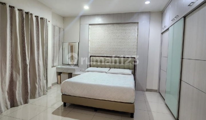 Affordable Large House In Greenlake City