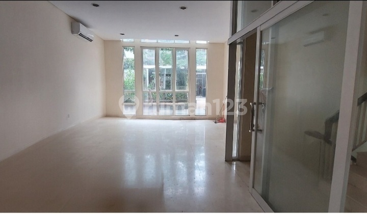 Jual Rumah Bagus Crown Golf Pantai Indah Kapuk