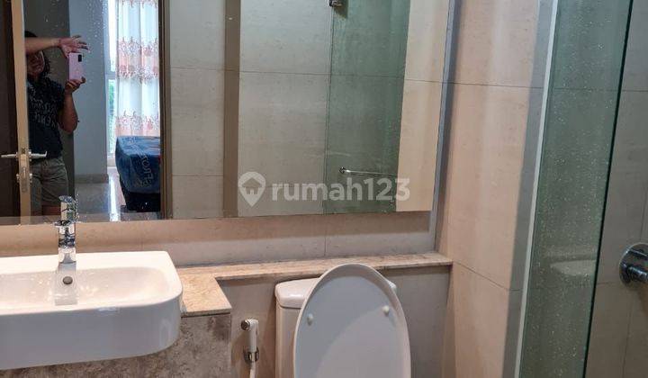 Sewa Apartemen Goldcoast Pantai Indah Kapuk 2