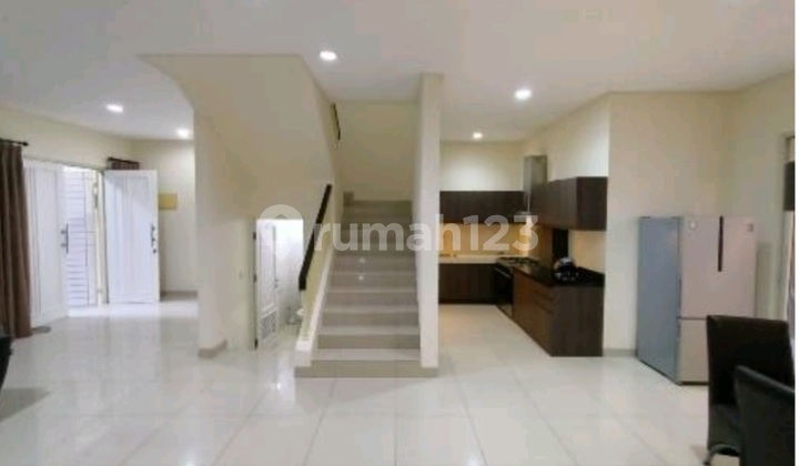 Rumah Sewa Garden House Pik Dekat Mal, Kuliner, Pasar, Akses Dekat Tol 2