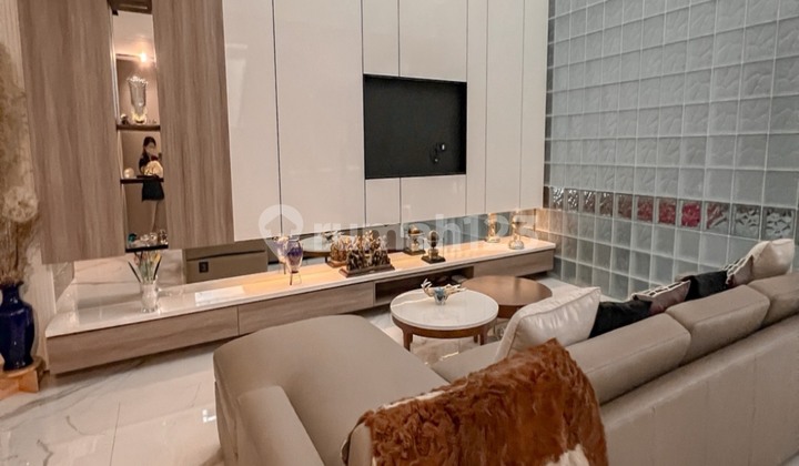 Modern Villa Concept Feels Like Bali Ensures Comfort in Your New Home Permata Buana 2