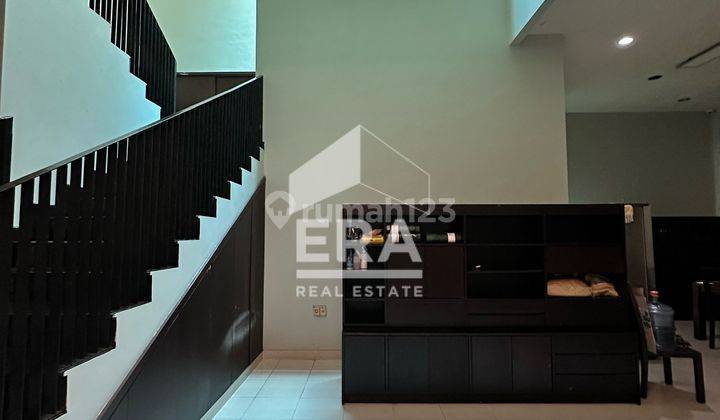 Ceiling Tinggi 3.8m 2 Lantai. Lebar Jalan 3 Mobil Rumah Taman Harapan Indah Jelambar Lebar Jalan 3mobia 1