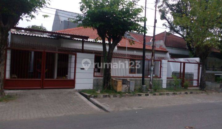 Rumah Bintang Lima di Bintang Diponggo Dukuh Kupang Timur  2