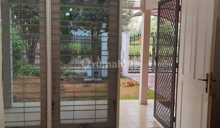 Rumah 2 Lantai Darmo Sentosa Raya SHM Unfurnished Yang Asri  2