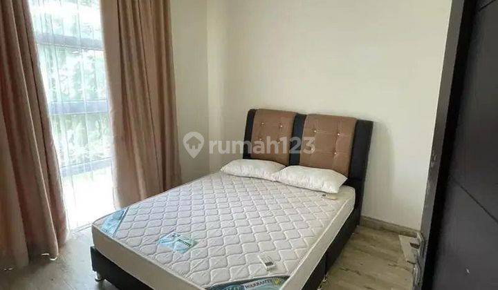 Rumah 2 Lantai Royal Grande Full Furnished  12