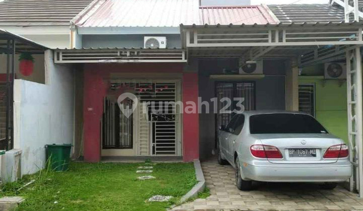 Rumah 1,5 Lantai Beverly Green Dijual Cepat 1