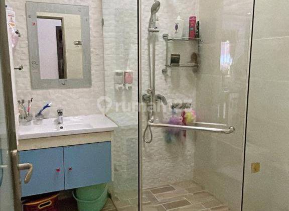 Rumah 3 Lantai Victory Residence Furnished Dijual Cepat 12