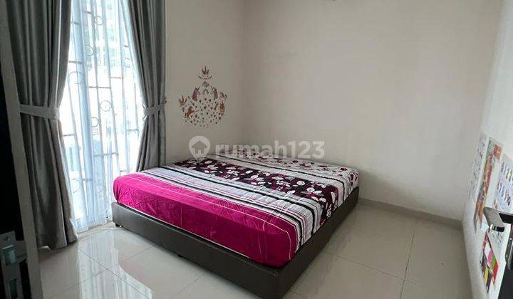 Rumah 2 Lantai Rexvin Park Disewakan Semi Furnish 5