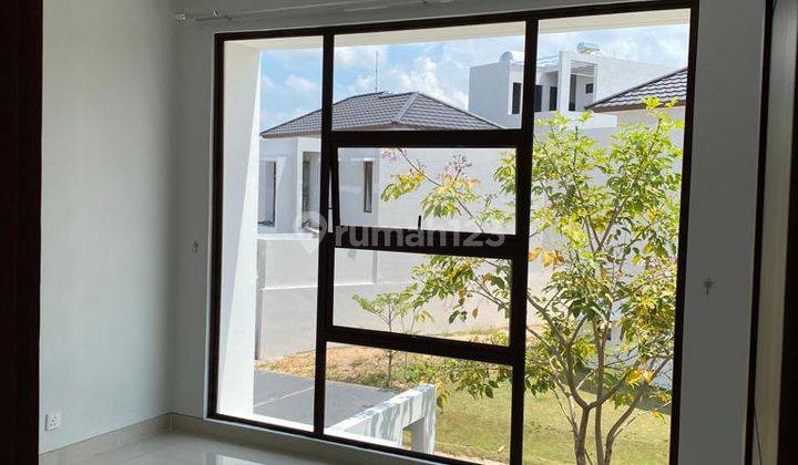 Rumah 2 Lantai Grand Orchid Disewakan Kosongan 10
