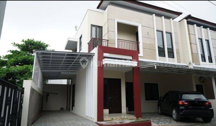 Rumah Dalam Cluster Dengan Carport 2 Mobil Di Duren Sawit 1