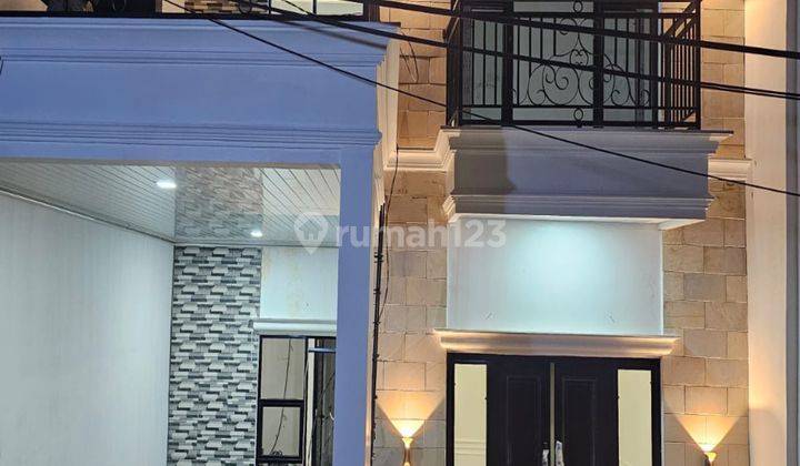 Rumah Baru Siap Huni Desain Modern Dekat Jalan Raya Jatiwaringin 1