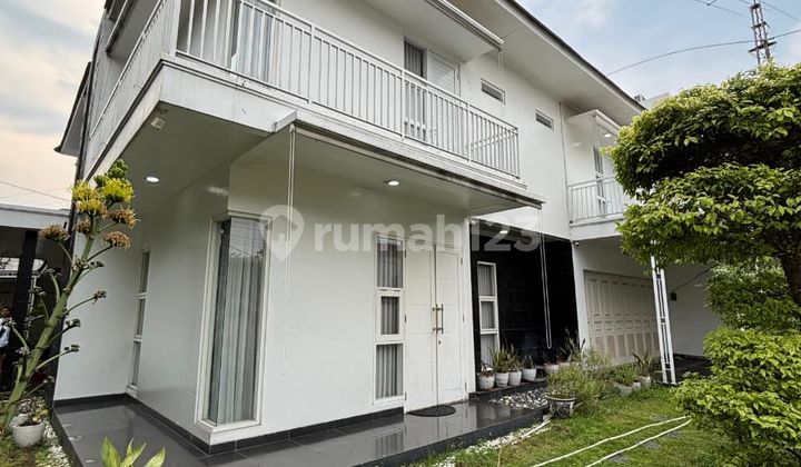 Rumah Second Posisi Hook Dlm Komplek Duren Sawit Jakarta Timur