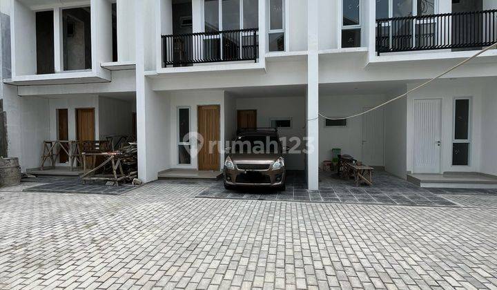 Rumah 2 Lantai Siap Huni Hanya 900jutaan Di Jatiwaringin Jkt 1