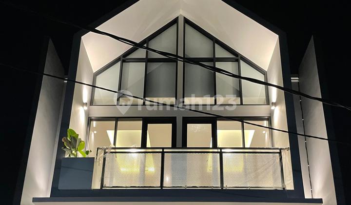 Rumah Baru Siap Huni Desain Modern di Kramat Jati Jakarta Timur 2