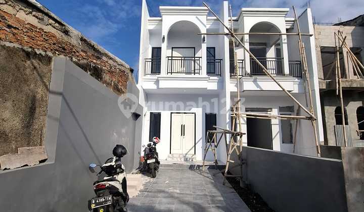 Rumah Baru 2 Lantai Siap Huni Luas Tanah 90an Di Jatiwaringin Rumah Baru 2 Lantai Siap Huni Luas Tanah 90an Di Jatiwaringin