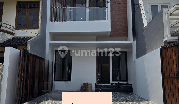 Rumah Baru Siap Huni Di Komplek Kav Dki Akses 2 Mobil Di Ponkel