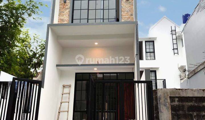 Rumah Baru 2 Lantai Harga Murah Di Pusat Kota Pondok Kelapa 1