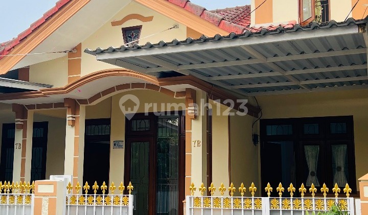 Rumah Second Terawat Dengan Tanah Luas Dan Rumah Asri Di Condet