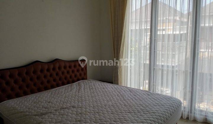 Rumah Baru Full Furnished di Discovery ,bintaro Sektor 9 2