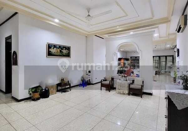 Di Jual Rumah di Pondok Indah Dengan Area Strategis 2