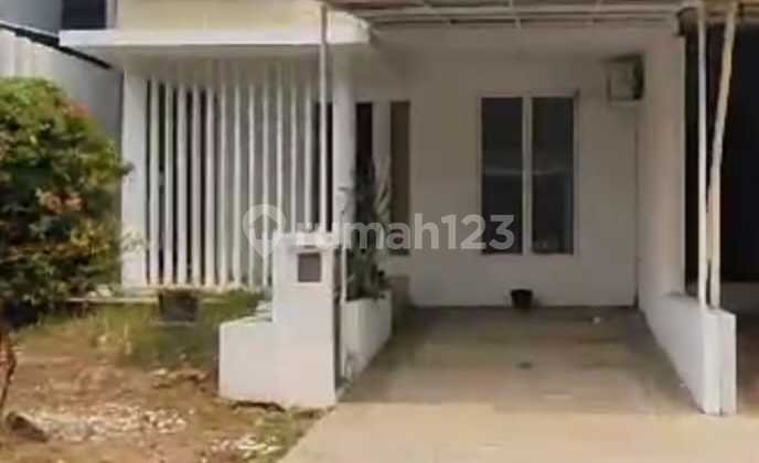 2-Story House Near Shopping Area in BIntaro