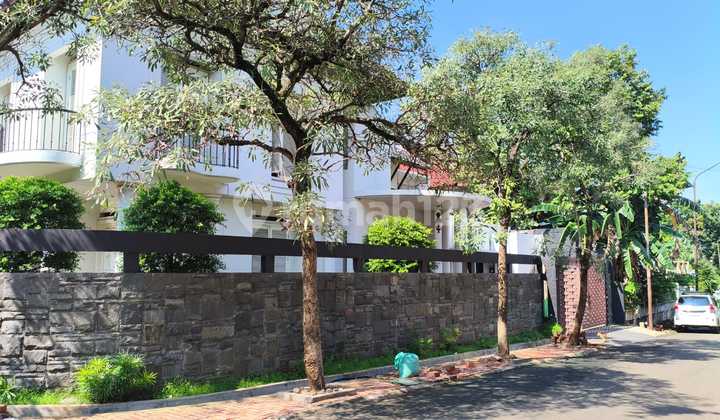 Sewarumah di Bintaro dengan Lingkungan Strategis dengan Aksees yang Mudah Sewarumah di Bintaro dengan Lingkungan Strategis dengan Aksees yang Mudah