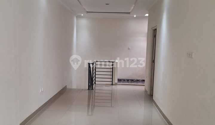 Bintaro House Ready to Occupied With the Best Price 2