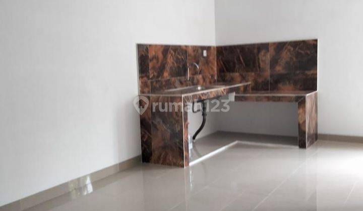 Rumah Rapi Cluster Caspia The Icon BSD Siap Huni Dekat Aeon dan The Breeze BSD 2