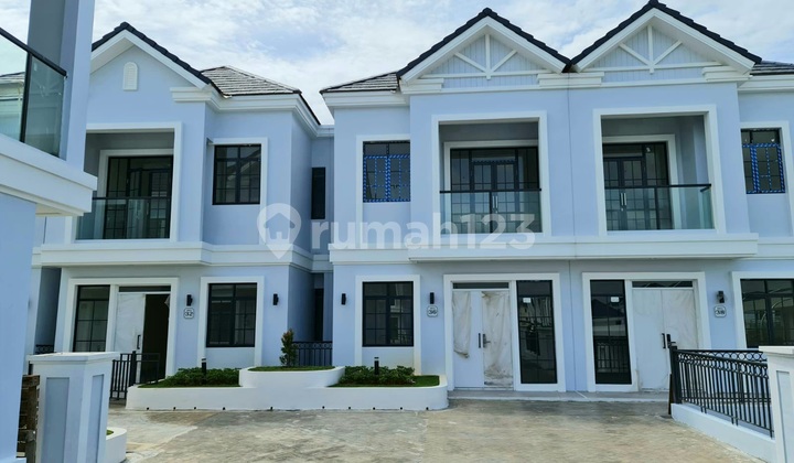 3-Storey Lavon 2 House in Viridia Cluster, Tangerang, very cheap, neat &amp; ready to occupy.