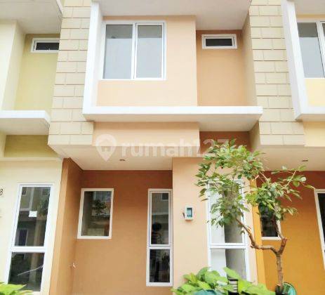 Dijual Cepat Rumah di Virginia Village, Gading Serpong 1