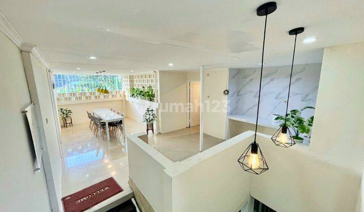 Dijual Cepat Kost UI Depok 40 Kamar + 3 KIOS Margonda Depok Dijual Cepat Kost UI Depok 40 Kamar + 3 KIOS Margonda Depok