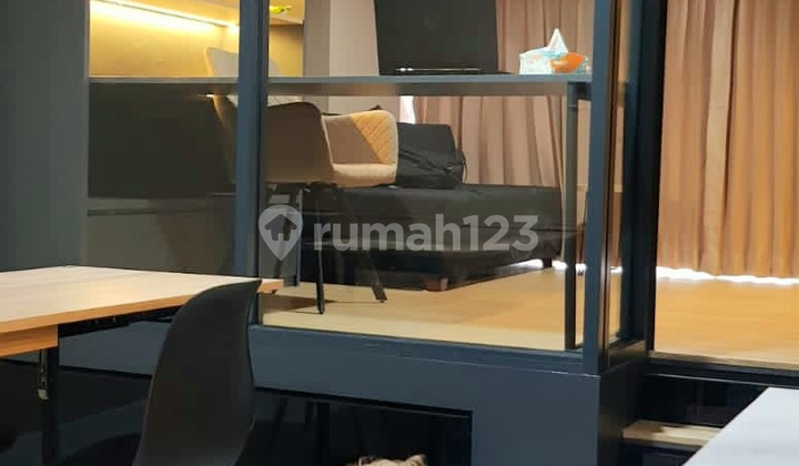 Luxury Premium Apartemen Soho The Smith Alam Sutera 2BR Fully Furnished  2