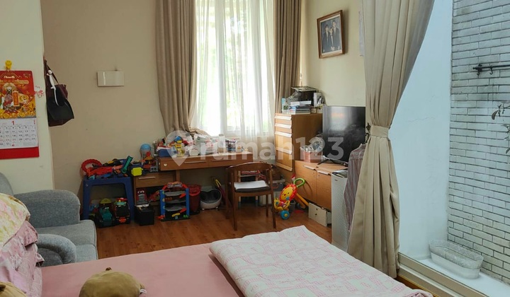 For Sale Flamboyan Silk House Ready-to-Occupy Alam Sutera Tangerang Housing