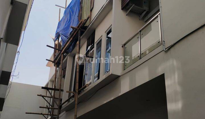 CLUSTER MEWAH SHM 2Lt. JLN LIO PULO GADUNG JAKTIM 2