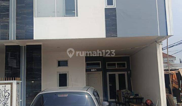 Di  Rumah 2lt  Pisangan Baru Jaktim 1