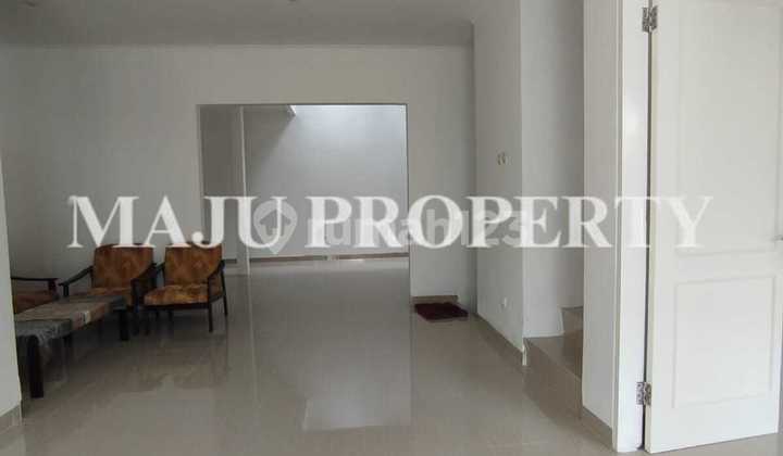 Rumah Jual Di Kota Wisata, Siap Huni 2