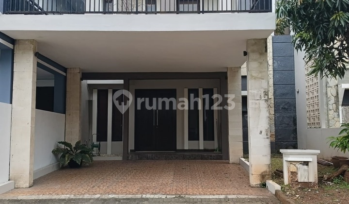 Rumah Bagus 2 Lantai, di Legenda Wisata