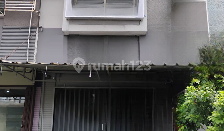 Good Ready-to-Use Rental Shop House in Cibubur Tourism City 1