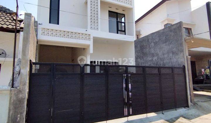 Dijual Baru Rumah Minimalis Desain Milenial Permata Jingga 2 C447 1