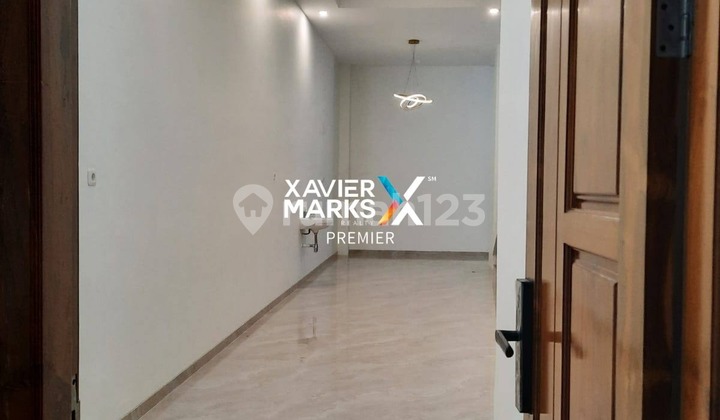Dijual Baru Rumah Minimalis Modern 3Lt Ada Dak Cor Lantai 3 Siap Huni Keamanan 24 Jam Dg One Gate System Lingkungan Nyaman Berada di Dataran Tinggi Lokasi Strategis Dekat Bandara dan Exit Tol di Perum Casablanca Kedungkandang Malang Kota H237 2
