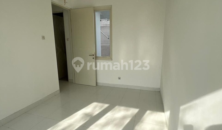 DIJUAL Rumah Terawat 2LT Fasilitas Perum Lengkap Dekat Exit Tol View Kota Gunung di Citra Garden Buring Malang F408 2