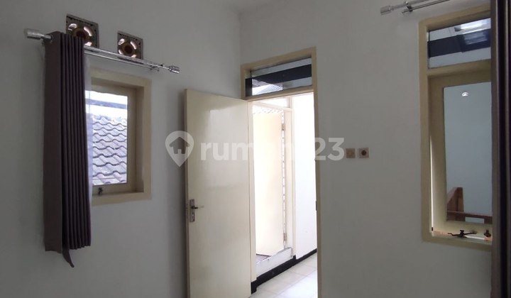 DISEWAKAN Rumah Terawat Dan Nyaman di Sulfat,Malang (A270)  7