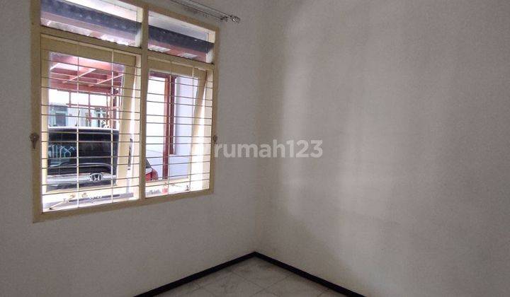DISEWAKAN Rumah Terawat Dan Nyaman di Sulfat,Malang (A270)  18