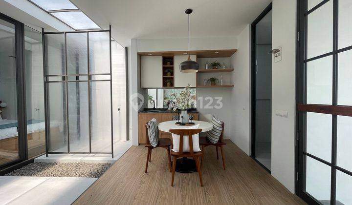 DIJUAL Rumah Super Nyaman Dan Super Cantik Grianan Agung (A576)  8